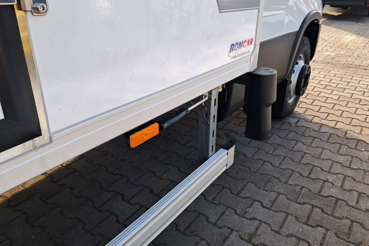 Iveco Daily 70C18HA8 zdjęcie 11