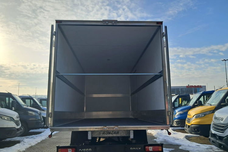 Iveco Daily 70C18HA8 zdjęcie 17