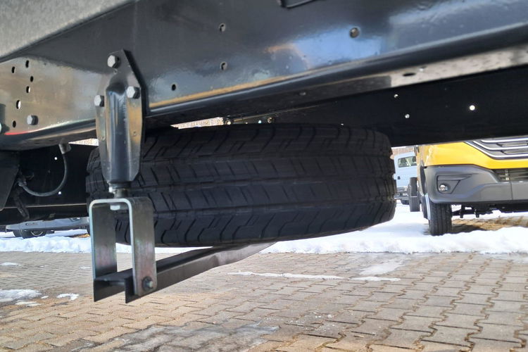 Iveco Daily 70C18HA8 zdjęcie 8