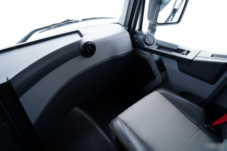 Renault K 430 / 8x4 / WYWROTKA 2 STRONNA / HYDROKALPA /  HYDROBURTA / BORDMATIC / EURO 6 /  zdjęcie 43