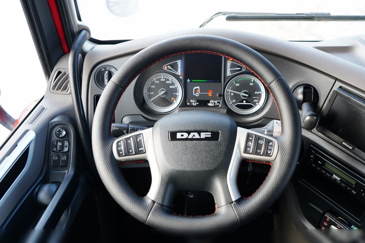 DAF XF 480 / LOW DECK / MEGA / REGULOWANE SIODŁO / 2021 / SSC / zdjęcie 30