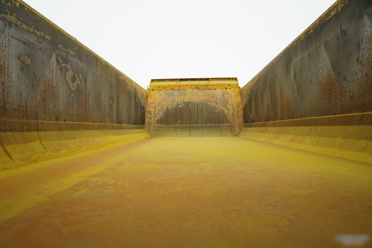 Mercedes -BENZ AROCS 4151 / 8X8 / WYWROTKA TYLNOZSYPOWA / HYDROKLAPA / 6 M / AUTOMAT / EURO 6 zdjęcie 9