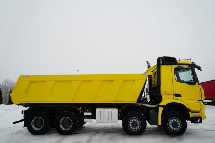 Mercedes -BENZ AROCS 4151 / 8X8 / WYWROTKA TYLNOZSYPOWA / HYDROKLAPA / 6 M / AUTOMAT / EURO 6 zdjęcie 15