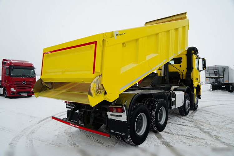 Mercedes -BENZ AROCS 4151 / 8X8 / WYWROTKA TYLNOZSYPOWA / HYDROKLAPA / 6 M / AUTOMAT / EURO 6 zdjęcie 5
