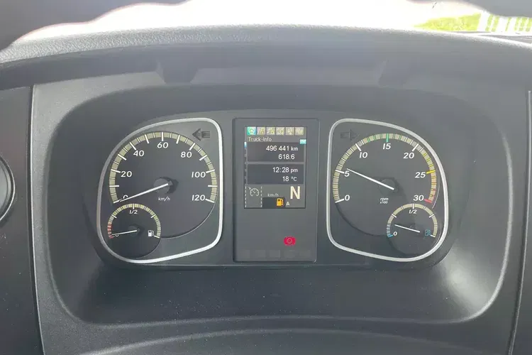 Mercedes ATEGO 1624/ KABINA SYPIALNA zdjęcie 9