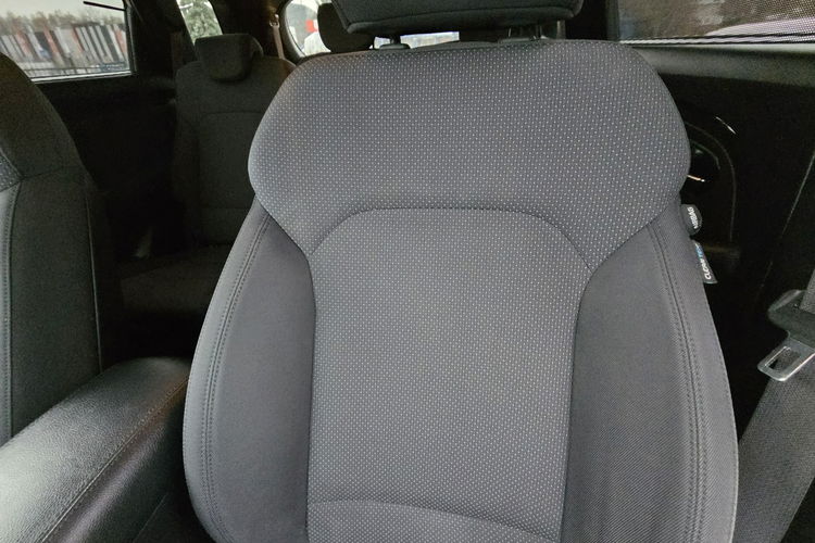 Kia Carens Grzane fotele i kierownica, kamera, 7 osobowy zdjęcie 11