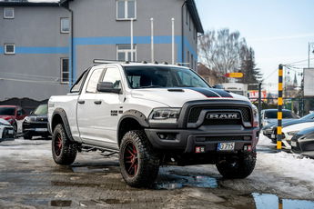  1500 V8 Hemi + LPG / Classic Warlock Trail Edition / 4" Lift / Off-Road Fv