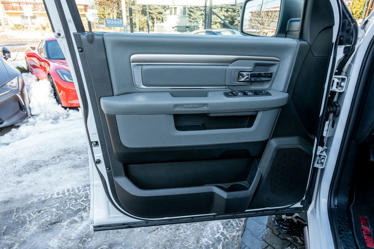 1500 V8 Hemi + LPG / Classic Warlock Trail Edition / 4" Lift / Off-Road Fv zdjęcie 38