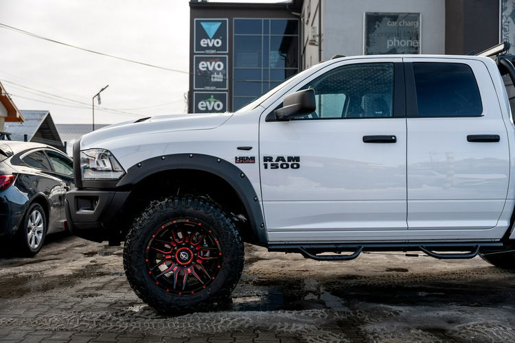1500 V8 Hemi + LPG / Classic Warlock Trail Edition / 4" Lift / Off-Road Fv zdjęcie 8