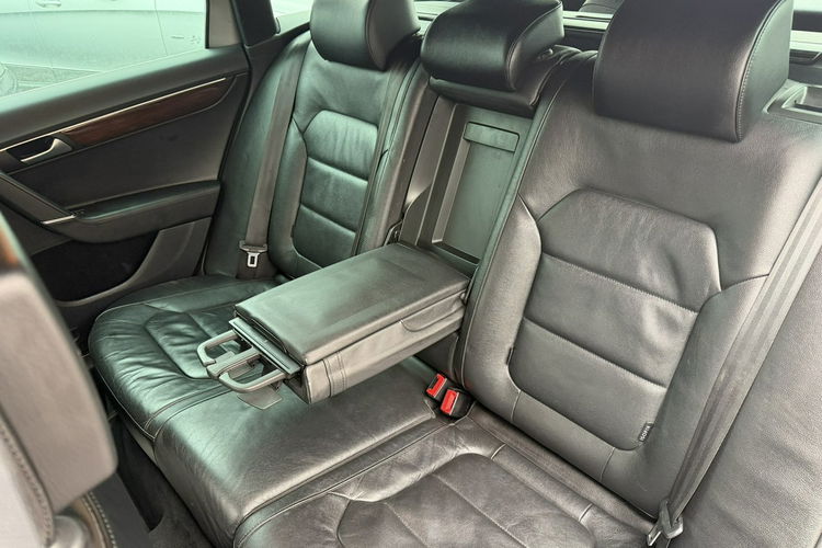 Volkswagen Passat Alltrack Klimatronic 2-stref, Skóra, Podgrz. fotele, 2 kpl. kół, Navi, Xenon zdjęcie 25