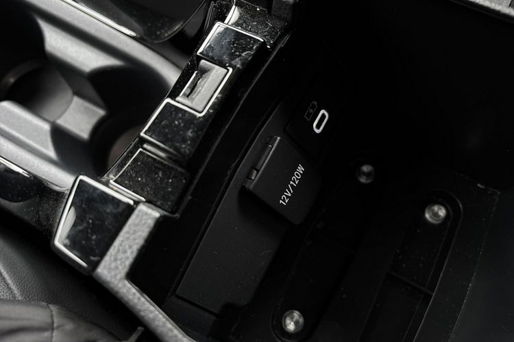 Toyota Corolla 1.8 Hybrid 140KM STYLE, salon Polska, gwarancja, FV23% zdjęcie 16