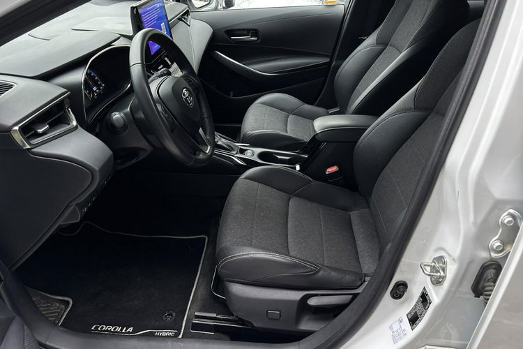 Toyota Corolla 1.8 Hybrid 140KM STYLE, salon Polska, gwarancja, FV23% zdjęcie 18