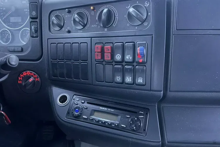 MAN TGA 18.320 4x4 Zwyżka WUMAG WT 350 Podnośnik Koszowy zdjęcie 26