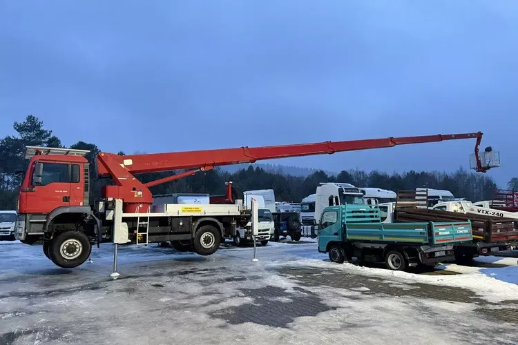 MAN TGA 18.320 4x4 Zwyżka WUMAG WT 350 Podnośnik Koszowy zdjęcie 4