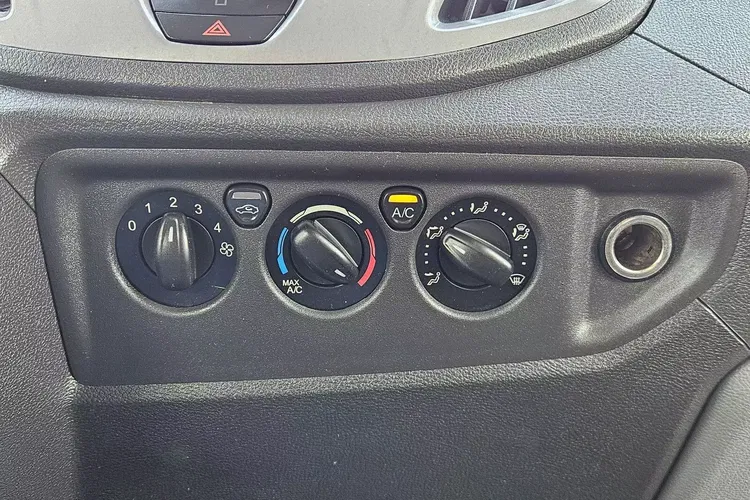 Ford transit L3H3 59999zł NETTO Brygadówka 6 osób 2.0TdCi/170KM zdjęcie 29