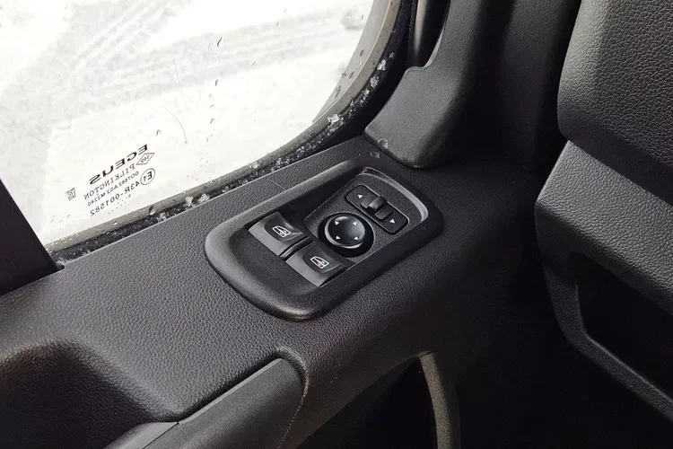 Renault Master L2H2 59900zł NETTO 2.3dCi/150KM zdjęcie 23