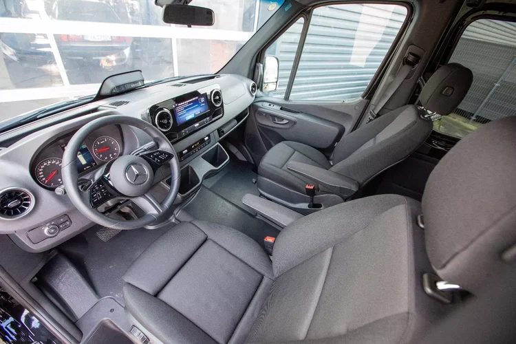 Mercedes sprinter zdjęcie 24
