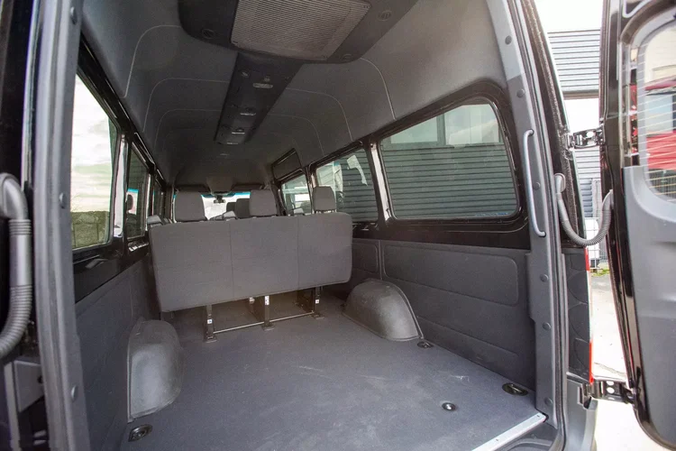 Mercedes Sprinter TOURER osobowy 9-miejsc zdjęcie 52