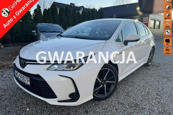 Toyota Corolla 1.8 HSD F-Vat 23% Ast. Parkowani Distronic Kamera Bezwypadkowy