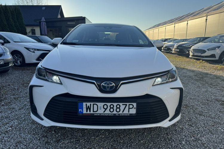 Toyota Corolla 1.8 HSD F-Vat 23% Ast. Parkowani Distronic Kamera Bezwypadkowy zdjęcie 3