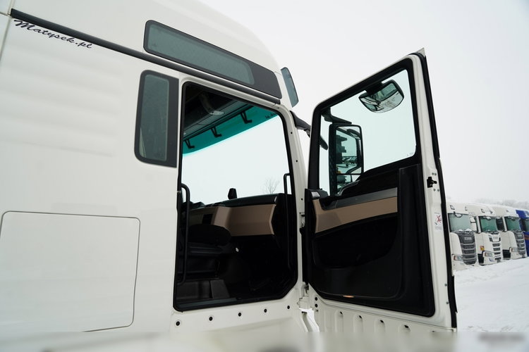 MAN TGX 18.470 / LOW DECK / MEGA /  / NAVI RIO / 2020 zdjęcie 39