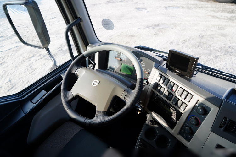 Volvo FL 280 / 4X2 / SKRZYNIOWY 7.3 M / HDS  HYVA / PILOT / WIDŁY DO PALET  / ROTATOR / EURO 6  zdjęcie 42