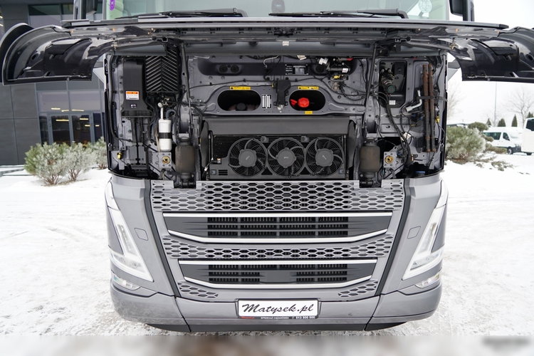 Volvo FH 500 / PEŁNY ADR / XXL / BOGATE WYPOSAŻENIE / PO ZŁOTYM KONTRAKCIE / zdjęcie 39