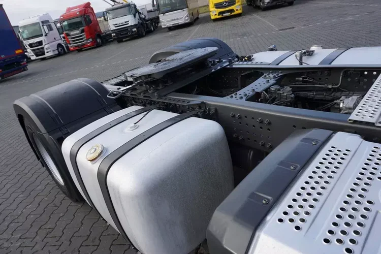 Mercedes ACTROS / 1851 / EURO 6 / ACC / BIG SPACE zdjęcie 39