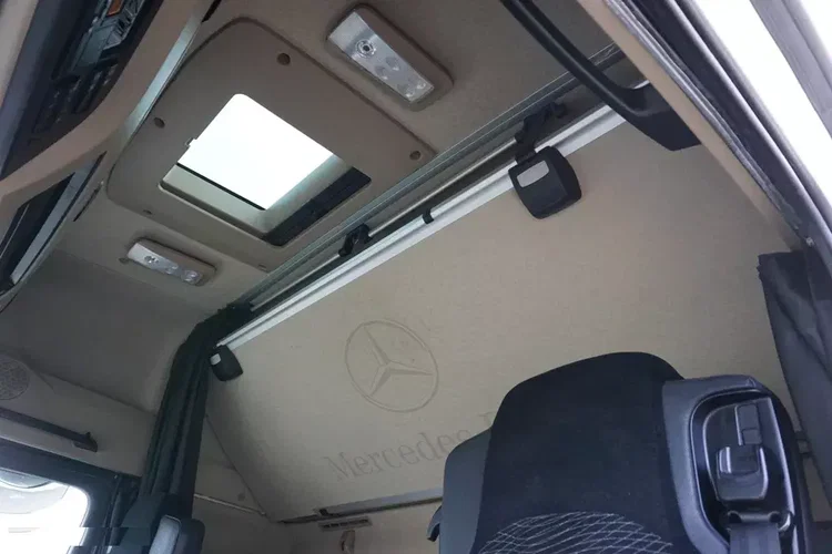 Mercedes / ACTROS / 1851 / E 6 / MP 5 / ACC / MEGA / LOW DECK / RETARDER / BIG SPACE zdjęcie 17