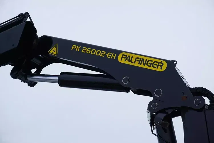 Volvo FM / 420 / 6 X 2 / SKRZYNIOWY + HDS / PALFINGER PK 26002 / WYS. 17 M / OŚ SKRĘTNA zdjęcie 23