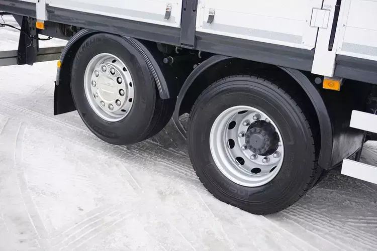 Volvo FM / 420 / 6 X 2 / SKRZYNIOWY + HDS / PALFINGER PK 26002 / WYS. 17 M / OŚ SKRĘTNA zdjęcie 34