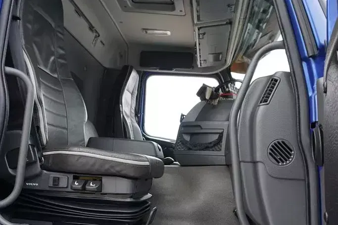 Volvo FM / 420 / 6 X 2 / SKRZYNIOWY + HDS / PALFINGER PK 26002 / WYS. 17 M / OŚ SKRĘTNA zdjęcie 8