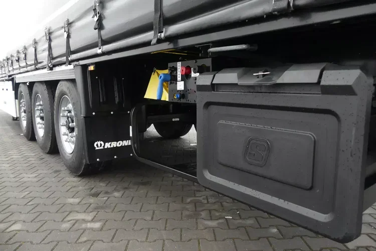 Krone FIRANKA / OŚ PODNOSZONA / OPONY 100% / PALECIARA / zdjęcie 20