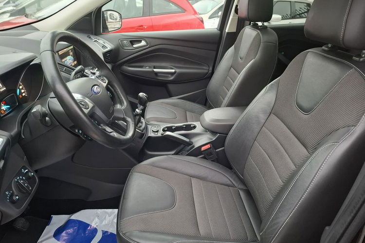 Ford Kuga Piękna. Bardzo Bogata Opcja. Oryginalny Przebieg: 126 tys 150 Koni zdjęcie 19