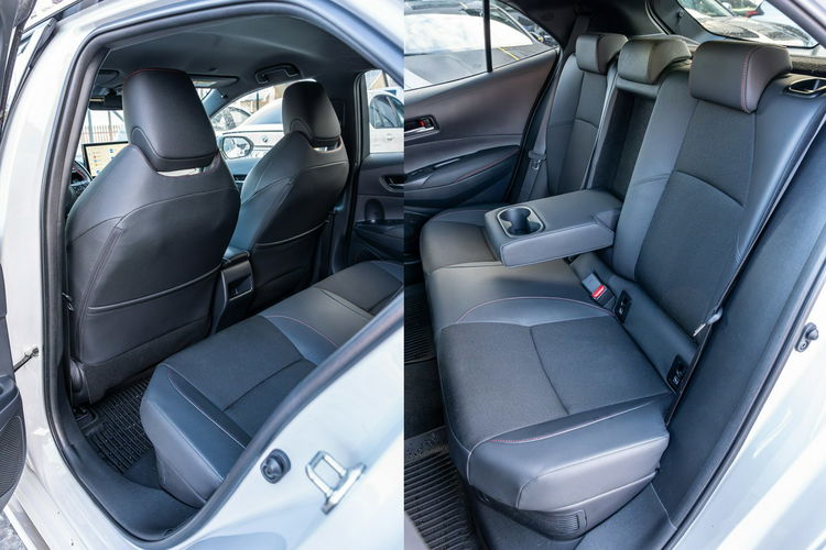 Toyota Corolla GR Sport / 1.8 Hybrid 140KM + LPG / BOGATA wersja / Cesja / Salon PL zdjęcie 56