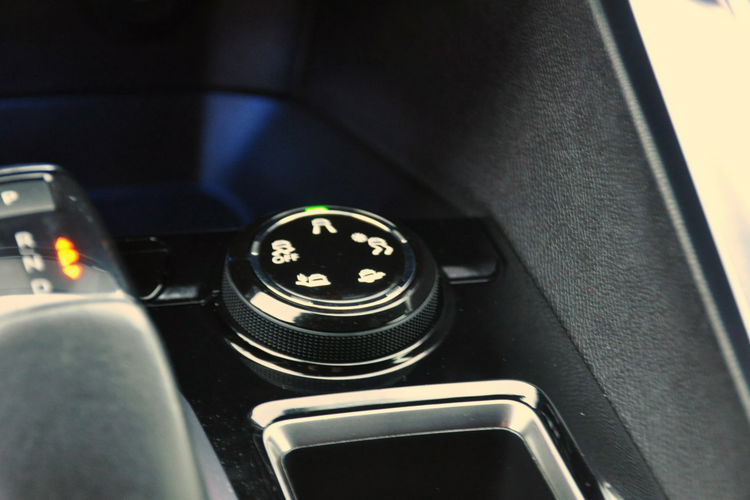 Peugeot 3008 2.0d(180KM) GT Virtual Ful Led Radar Skóry Navi Kamera Masaże Alu18 zdjęcie 35