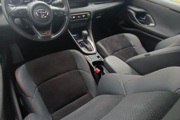 Yaris Toyota Yaris Hybrid 1.5 GR Sport zdjęcie 11