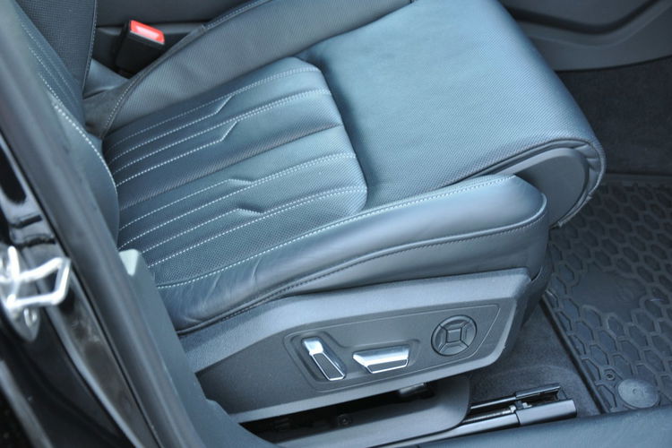 Audi A6 55TFSI 340KM Sport Quattro S-line HDMatrix B&O Kamery 360 SalonPL Gwar zdjęcie 32