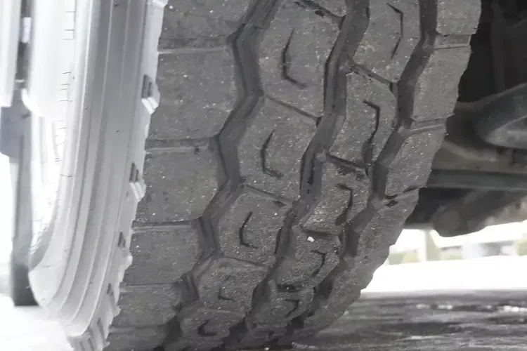 Iveco Stralis 19.310 E6 4x2 / Fassi F155A.0.22 / 690 MTH / pilot / NOWA 3-stronna wywrotka zdjęcie 23