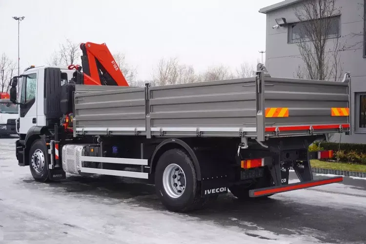 Iveco Stralis 19.310 E6 4x2 / Fassi F155A.0.22 / 690 MTH / pilot / NOWA 3-stronna wywrotka zdjęcie 4
