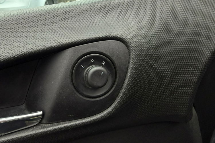 Opel Meriva Klimatronic 2-stref, Podgrz. fotele + kierownica, PDC 2x, Ele szyby zdjęcie 16