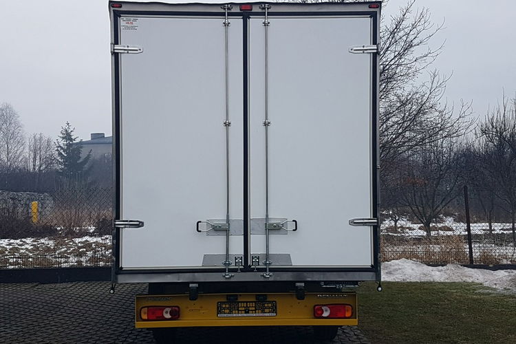 Renault Master KONTENER 8EP 4.22x2.25x2.24 KLIMA MANUAL KRAJOWY 6-BIEGÓW zdjęcie 16