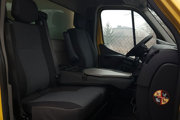 Renault Master KONTENER 8EP 4.22x2.25x2.24 KLIMA MANUAL KRAJOWY 6-BIEGÓW zdjęcie 26