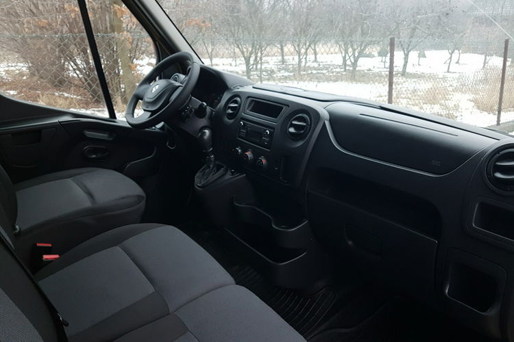 Renault Master KONTENER 8EP 4.22x2.25x2.24 KLIMA MANUAL KRAJOWY 6-BIEGÓW zdjęcie 27