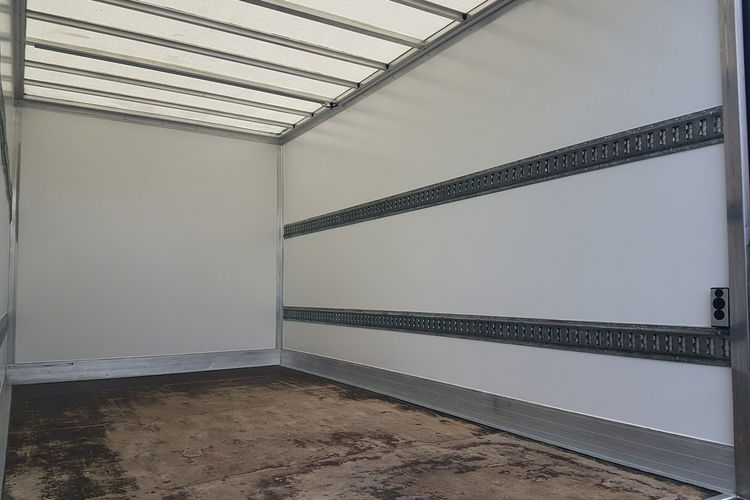 Renault Master KONTENER 8EP 4.22x2.25x2.24 KLIMA MANUAL KRAJOWY 6-BIEGÓW zdjęcie 18