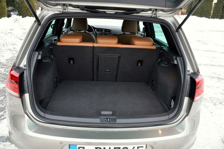 Volkswagen Golf 2.0TDI(150KM) Radar ACC Xenon Led Navi Rude Skóry DSG Dynaudio Alu17" zdjęcie 38