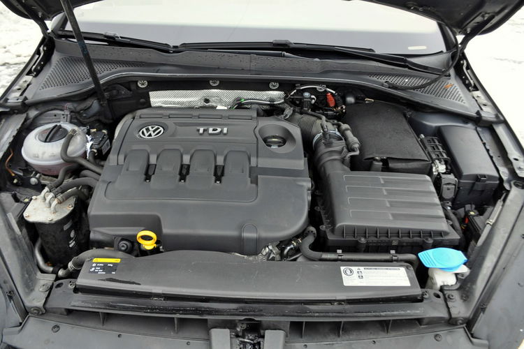 Volkswagen Golf 2.0TDI(150KM) Radar ACC Xenon Led Navi Rude Skóry DSG Dynaudio Alu17" zdjęcie 39