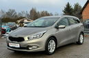 Kia Cee'd Niski Przebieg 1.6 Benzyna zdjęcie 10