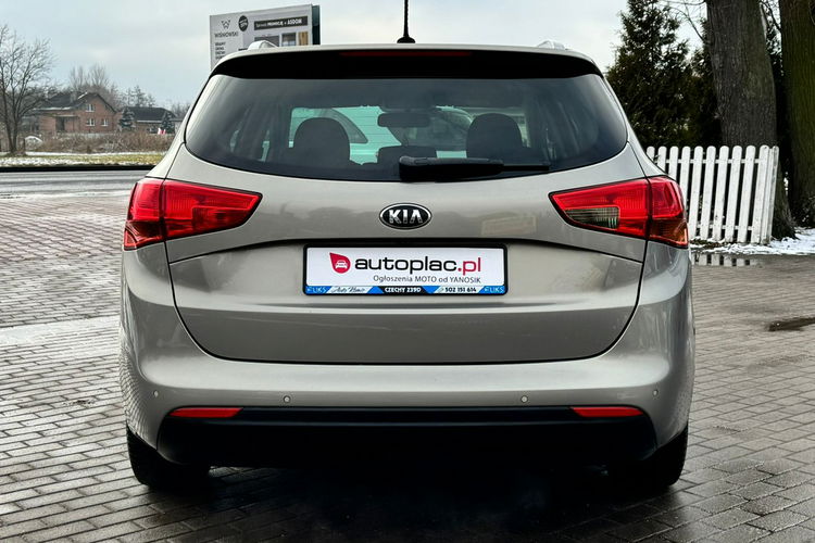 Kia Cee'd Niski Przebieg 1.6 Benzyna zdjęcie 13