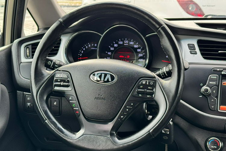 Kia Cee'd Niski Przebieg 1.6 Benzyna zdjęcie 24